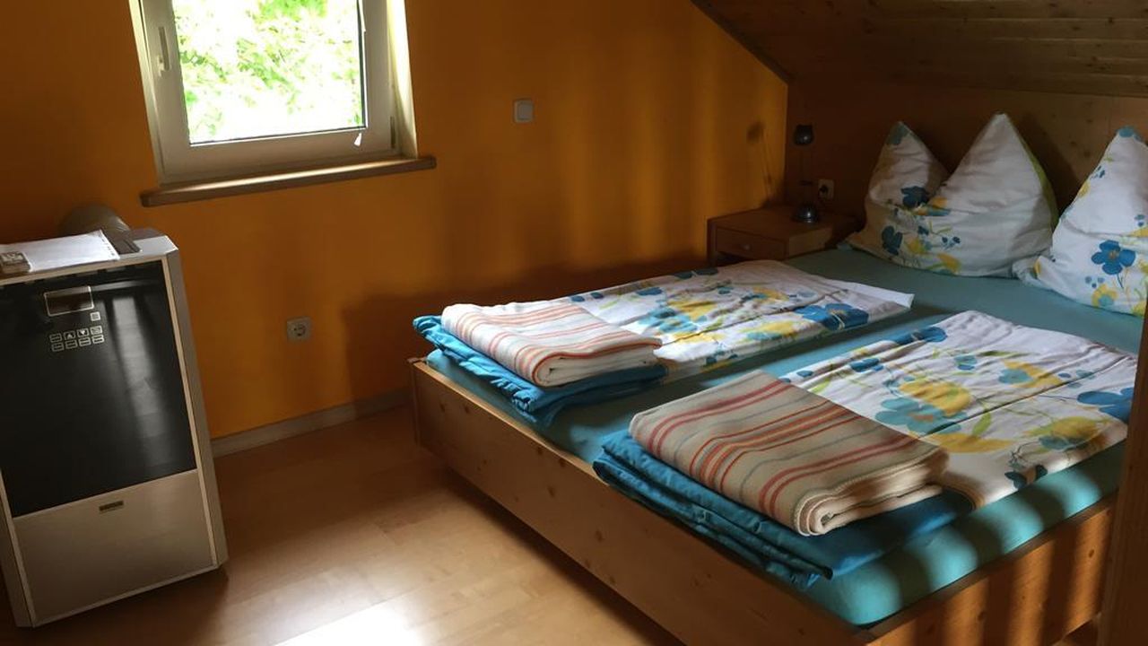 Doppelbett in der Mansarde Doppelbett in der Mansarde